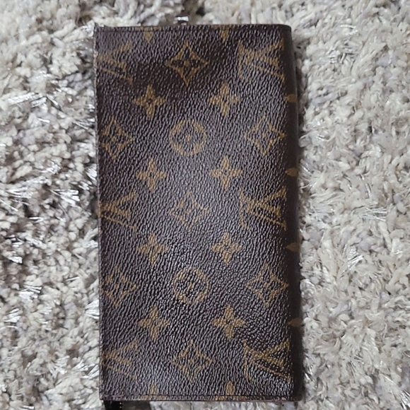 Louis Vuitton Cosmetics Pouch / Pochette - Picture 2 of 16